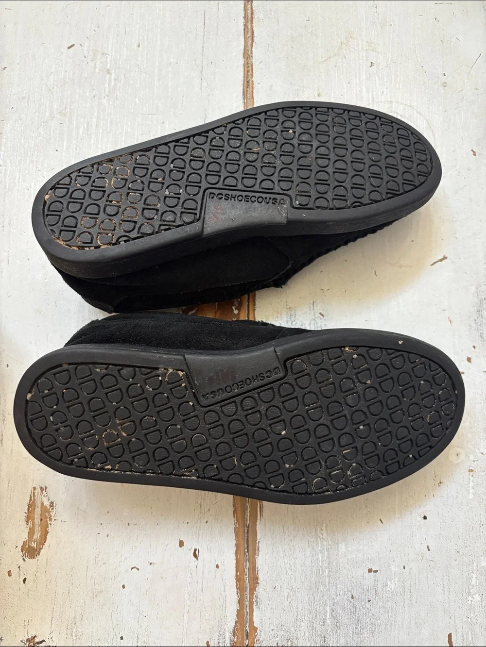 DC slip moccasin